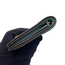 将图像加载到图库查看器中,LOUIS VUITTON LV Vertical Wallet Compact GaletM82198 Taurillon Leather
