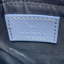 将图像加载到图库查看器中,GUCCI Key pouch Dusty blue820666 GG Supreme Leather