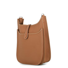 Load image into Gallery viewer, HERMES Evelyne3 Gold Taurillon Clemence Size PM