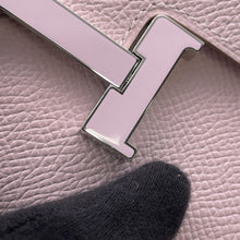 Load image into Gallery viewer, HERMES Constance to Go mauve pail Epsom