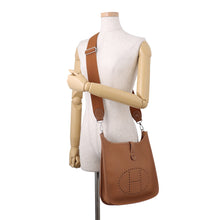 Load image into Gallery viewer, HERMES Evelyne3 Gold Taurillon Clemence Size PM