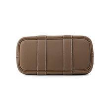 Load image into Gallery viewer, HERMES Neo Garden Etoupe Togo Leather Size 23