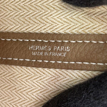 Load image into Gallery viewer, HERMES Neo Garden Etoupe Togo Leather Size 23