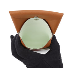 Load image into Gallery viewer, HERMES Calvi Duo Verso Gold/Vert fizz Epsom