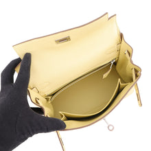 将图像加载到图库查看器中,HERMES Kelly Retourne Jaune Poussin Togo Leather Size 25