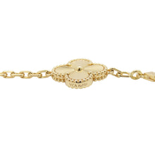 将图像加载到图库查看器中,Van Cleef & Arpels Vintage Alhambra 5-Motif Guilloché BraceletVCARP3JK00 18K Yellow Gold