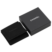 Load image into Gallery viewer, CHANEL Ear cuff with CC logo feather motif, for the right ear.ABF695-B20547-U0902 Metal Rhinestone