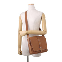 Load image into Gallery viewer, HERMES Steve Wright Jr. Gold Togo Leather