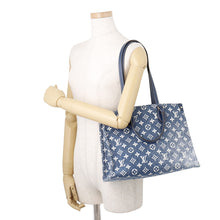 Load image into Gallery viewer, LOUIS VUITTON Onthego BlueM59608 Monogram / Jaguar Denim Size MM