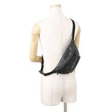 Load image into Gallery viewer, BALENCIAGA Everyday Waist Bag Black579617 Leather