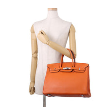 将图像加载到图库查看器中,HERMES Birkin Orange Chevre Myzore Goatskin Size 35