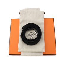 Load image into Gallery viewer, HERMES Evelyne Long Black Taurillon Clemence Size TPM