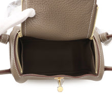 将图像加载到图库查看器中,HERMES Lindy Etoupe Taurillon Clemence Size Mini