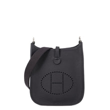 Load image into Gallery viewer, HERMES Evelyne Long Amazon Caban Taurillon Clemence Size TPM