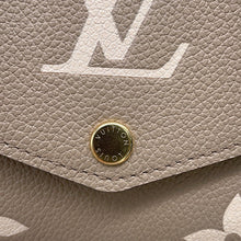 将图像加载到图库查看器中,LOUIS VUITTON Portefeuille Sarah NM Tourterelle/ClaimM81049 Monogram Empreinte Leather