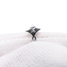将图像加载到图库查看器中,LOUIS VUITTON LV Diamond Pendant Double RoundQ03000 18K White Gold