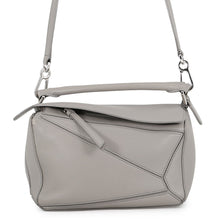 将图像加载到图库查看器中,LOEWE Puzzle bag Pearl Grey322.30.S21 1150 Leather Size Small