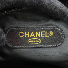 将图像加载到图库查看器中,CHANEL Bicolore Travel Bag Black Lambskin