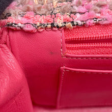 将图像加载到图库查看器中,CHANEL Matelasse parent and child Bag Pink Tweed