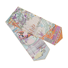 Load image into Gallery viewer, HERMES Maxi Twilly PREMIER CHANT WOW Mauve/Blanc/Blue Silk100%