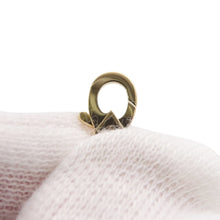Load image into Gallery viewer, Van Cleef & Arpels Vintage Alhambra PendantVCARA45900 18K Yellow Gold