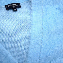 将图像加载到图库查看器中,CHANEL Snowflake Button Cardigan Size 34 Light BlueP62195 Cashmere63% Alpaca25% Polyamide12%