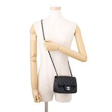 将图像加载到图库查看器中,CHANEL Mini Matelasse ChainShoulder Bag BlackA35200 Lambskin