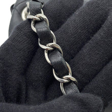 将图像加载到图库查看器中,CHANEL Mini Matelasse ChainShoulder Bag BlackA35200 Lambskin