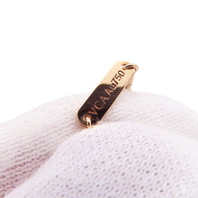 Load image into Gallery viewer, Van Cleef & Arpels Lucky Spring Bracelet Plum BlossomVCARP9V900 18K Pink Gold