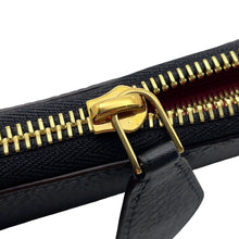 Load image into Gallery viewer, LOUIS VUITTON Portefeuille Comet Pink/NoirM63102 Taurillon Leather
