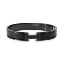Load image into Gallery viewer, HERMES ClicHH Bangle Size PM Black/Noir・Matt Metal