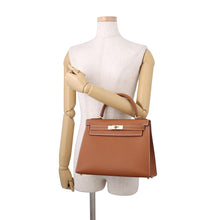 Load image into Gallery viewer, HERMES Kelly Sellier Gold Epsom Size 28