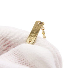 Load image into Gallery viewer, Van Cleef & Arpels Vintage Alhambra PendantVCARA45900 18K Yellow Gold
