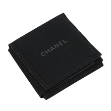 将图像加载到图库查看器中,CHANEL CC Logo BroochA64978-Y09449-Z2048 Faux Pearl Metal