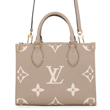 将图像加载到图库查看器中,LOUIS VUITTON Onthego Tourterelle claimM45779 Bicolor Monogram Empreinte Leather Monogram Giant Size PM
