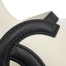 Load image into Gallery viewer, CHANEL CC Logo Mules White/BlackG47260 Lambskin Size 38C