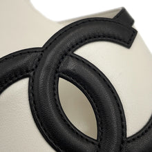 Load image into Gallery viewer, CHANEL CC Logo Mules White/BlackG47260 Lambskin Size 38C