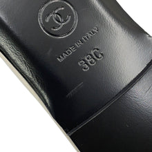 Load image into Gallery viewer, CHANEL CC Logo Mules White/BlackG47260 Lambskin Size 38C