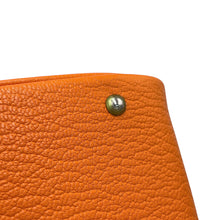 将图像加载到图库查看器中,HERMES Plume Orange Chevre Myzore Goatskin Size Mini