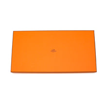 将图像加载到图库查看器中,HERMES Giant Square Horsewear/Bandana COUVERTURES ET TENUES DE JOUR BANDANA Size 140 Orange/Black/Blanc Cashmere70% Silk30%