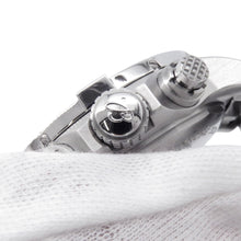 将图像加载到图库查看器中,BREITLING Avenger Chronograph 43 W43mm Stainless Steel Black DialA13385101B1A1