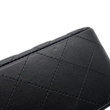 将图像加载到图库查看器中,CHANEL Matelasse BlackA69900 Lambskin Size Mini