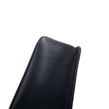 将图像加载到图库查看器中,HERMES Messenger Attrage Black Evergrain Canvas
