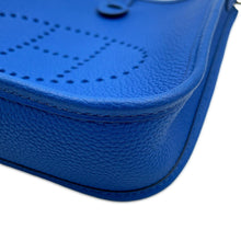 Load image into Gallery viewer, HERMES Evelyne Long Blue france Taurillon Clemence Size TPM