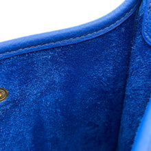 Load image into Gallery viewer, HERMES Evelyne Long Blue france Taurillon Clemence Size TPM