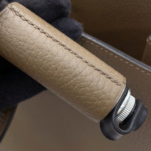Load image into Gallery viewer, HERMES sack velo Etoupe Taurillon Clemence