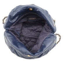 将图像加载到图库查看器中,CHANEL CHANEL22 ChainShoulder Bag NavyAS3260 Shiny Calf Leather Size Small