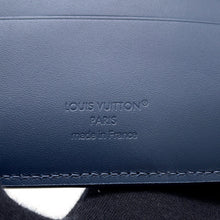 将图像加载到图库查看器中,LOUIS VUITTON Portefeuille Multiple Navy BlueM29137 Monogram Shadow