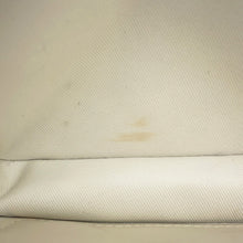 将图像加载到图库查看器中,LOUIS VUITTON Pochette Volga WhiteM53551 Monogram Empreinte Leather