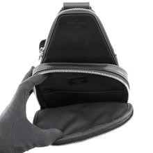 将图像加载到图库查看器中,LOUIS VUITTON Avenue Sling Bag NoirM46327 Monogram Macassar Canvas